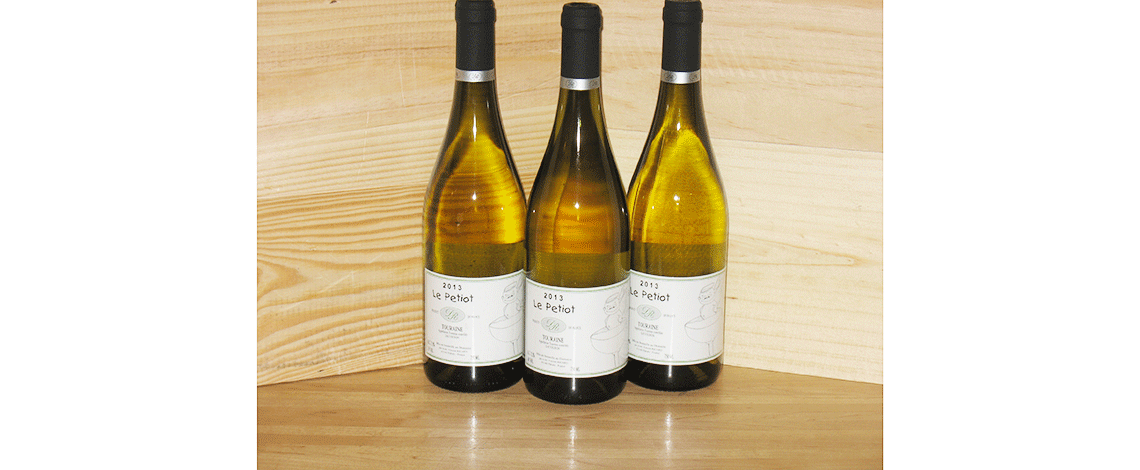 Domaine Ricard Touraine Le Petiot, one of the great Loire Valley Sauvignon Blanc values on the market.