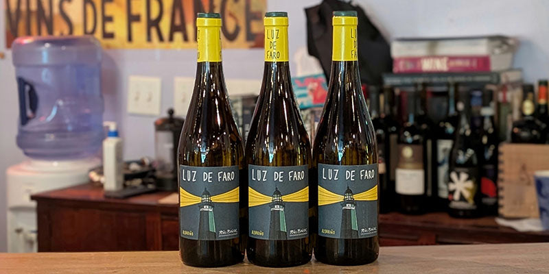 2024 Luz de Faro Albarino