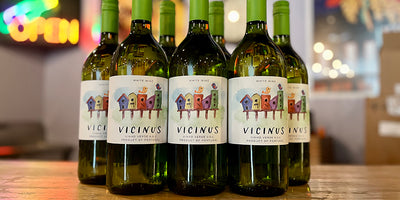 Bright and Delightful Liters from Portugal: Vicinus Vinho Verde